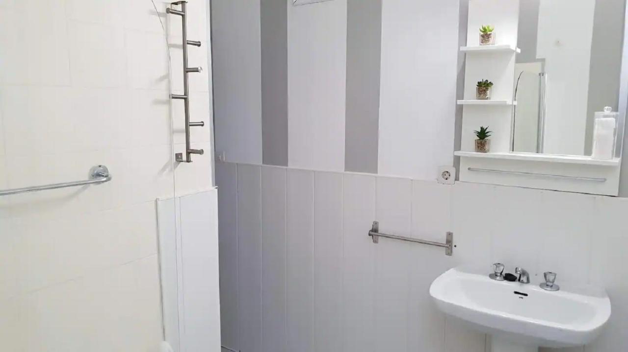 Postigo Maestranza Apartamento - Kainga Homes Sevilla Exterior foto